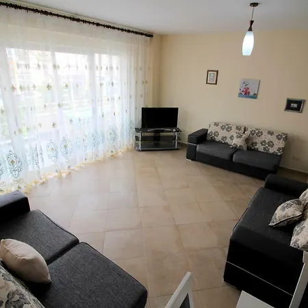 Cristel Apartament