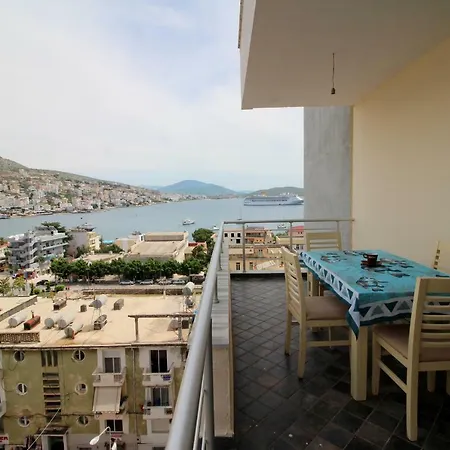 公寓 Cristel Apartament *