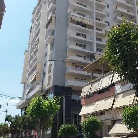 公寓 Cristel Apartament