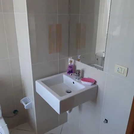 Cristel Apartament * Sarandë